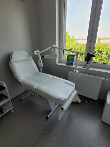 White and Beauty wybielanie zębów Konin